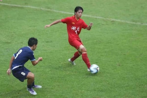 股市配资 助力湖北U16男足历史性夺银！黄石小将陆俊伟闪耀全运会赛场